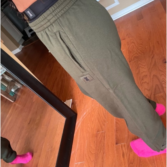 Savage X Fenty Deep Forest Green Xssential Rolled Cuff Jogger Pants - Picture 12 of 15